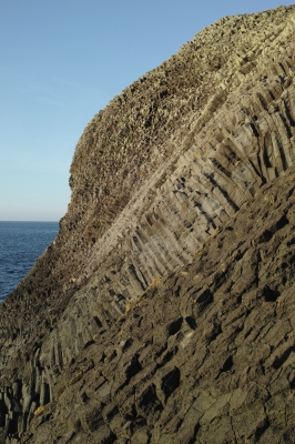 soku_19301.jpg :: DP2M 風景 自然 海 岩 柱状節理 