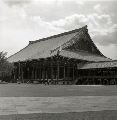 soku_19999.jpg :: 建築 建造物 寺院 京都 銀塩 フィルム モノクロ 
