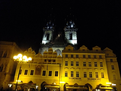 soku_21013.jpg :: プラハ ティーン教会 風景 街並み 都市の風景 外国 夜景 