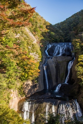 soku_22439.jpg :: 風景 自然 水分 紅葉 袋田の滝 