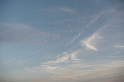 soku_24198.jpg :: 風景 自然 空 飛行機雲 