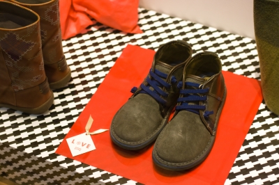 soku_24584.jpg :: 靴 赤黒 