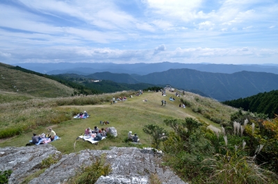 soku_28457.jpg :: 風景 自然 山 レジャー ピクニック 
